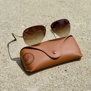 Ray-Ban Aviator Sunglasses